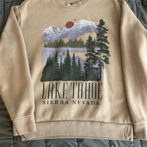 Lake Tahoe crew neck size small